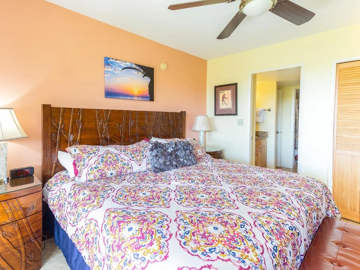 Maui Banyan T-305B Apartment Wailea  United States