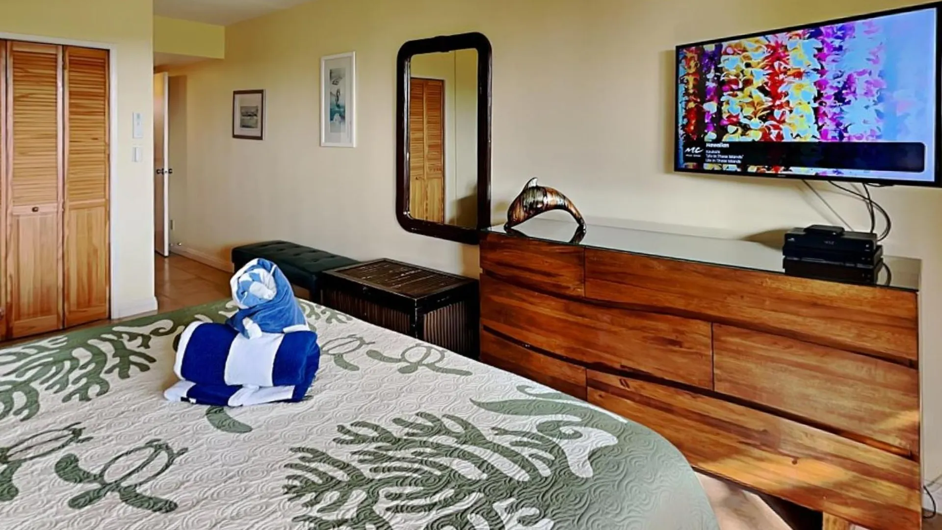 Maui Banyan T-305B Apartment Wailea  United States